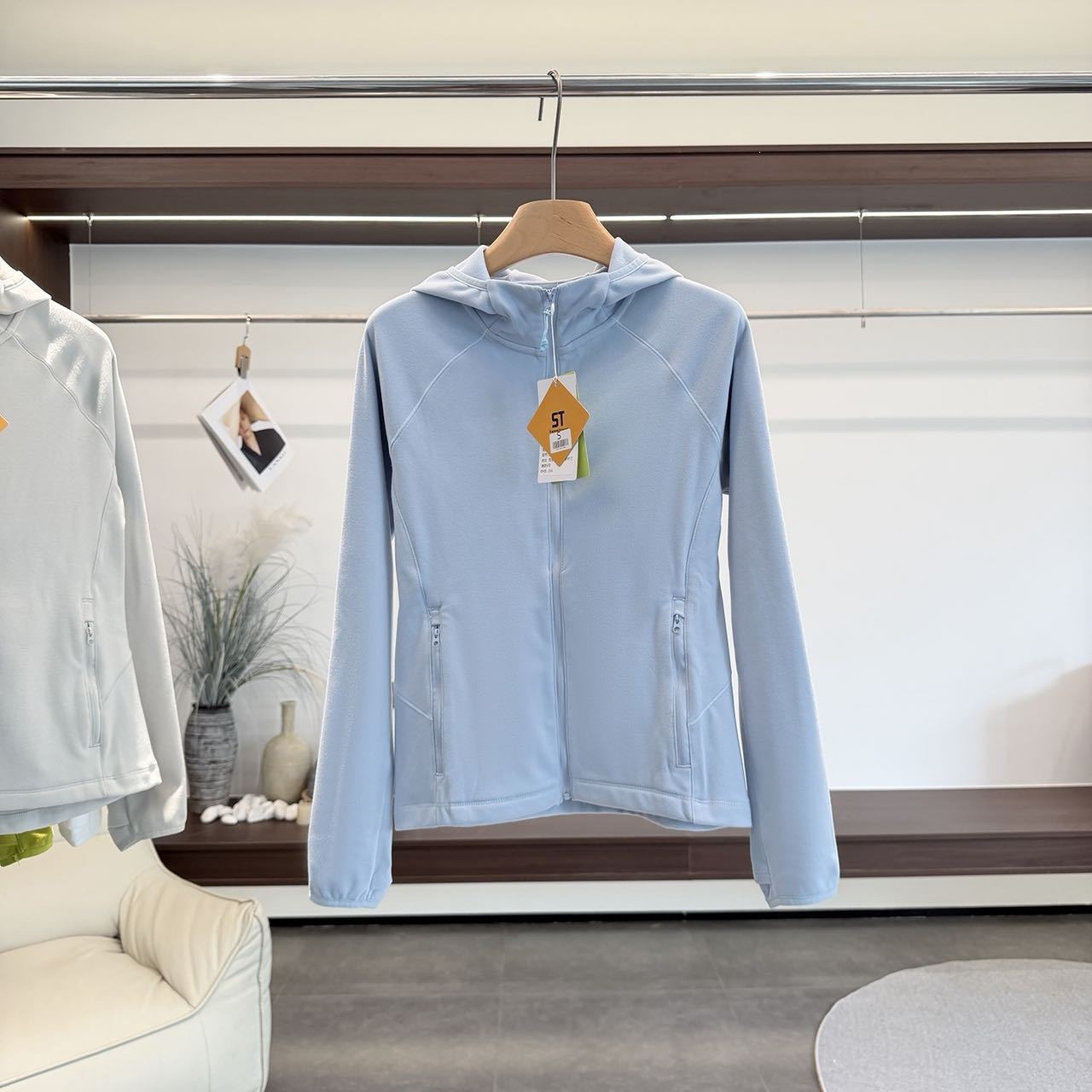 SKU_03_浅蓝色